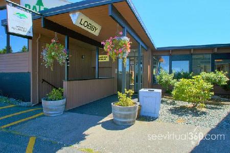 Dalewood Inn Port Mcneill Exterior photo